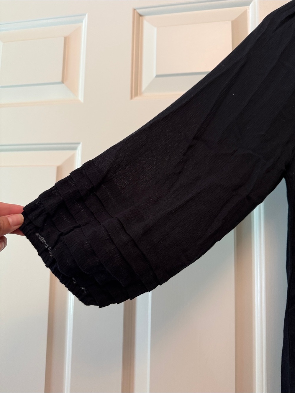 Kaktus Black Boho Peasant Tunic with Tassel Tie - Picture 4 of 7